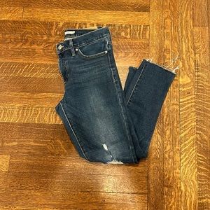 Levi’s shaping skinny jeans